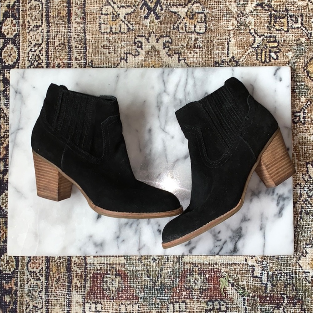 Dolce Vita black suede stretch heeled booties